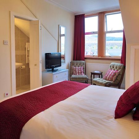 The Cedars Guest House 다눈 외부 사진