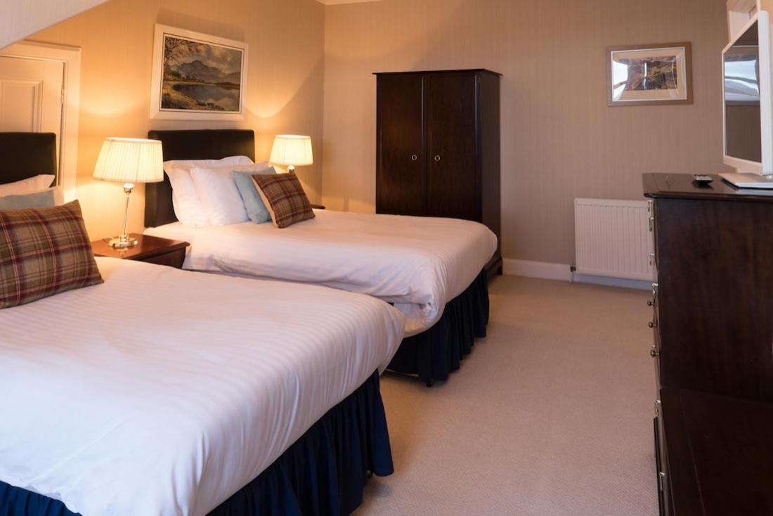 The Cedars Guest House 다눈 외부 사진