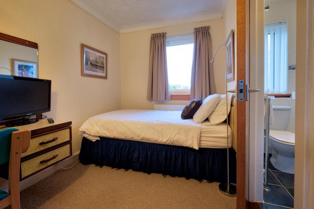 The Cedars Guest House 다눈 외부 사진